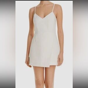 NWT French Connection Sz 10 Women’s White Mini Asymmetric Hem Cocktail Dress!!